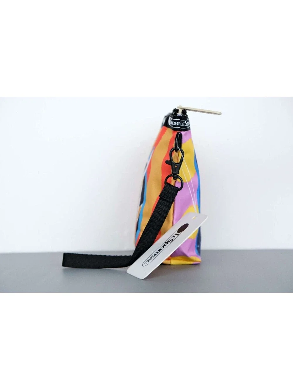 LeSportsac x Caicai R Cat Small Wristlet NWT - Picture 3 of 8